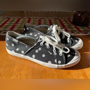 Keds women’s black canvas Daisy sneakers